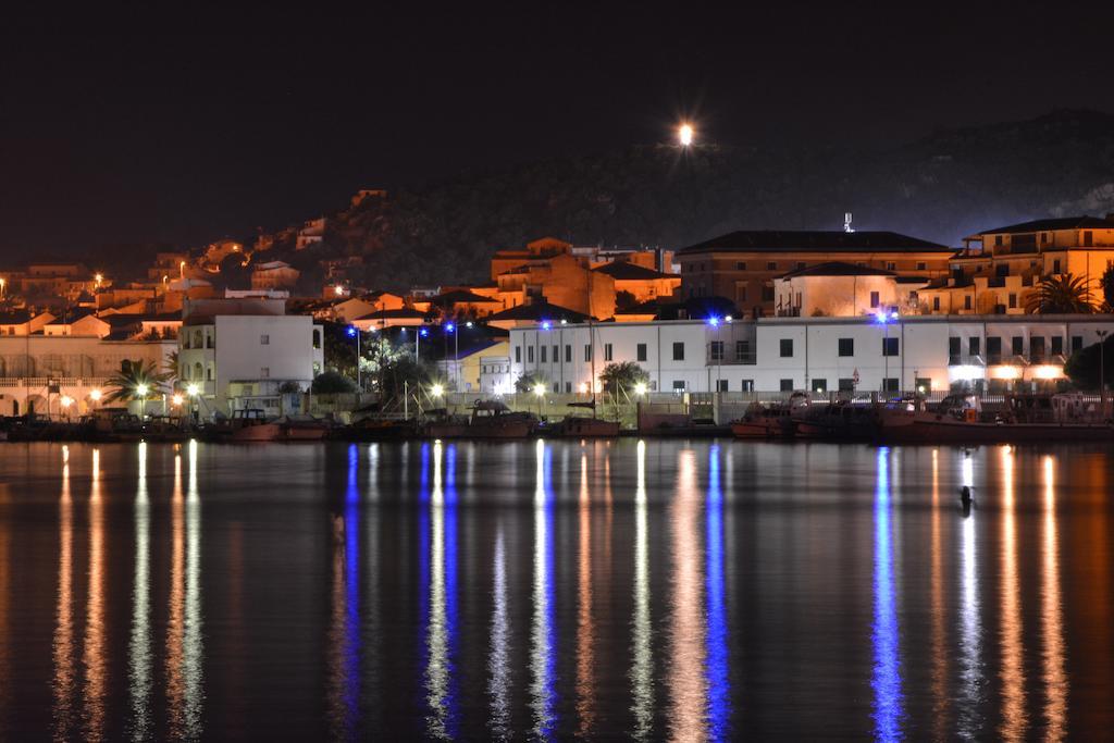 Hotel Garibaldi La Maddalena  Eksteriør billede